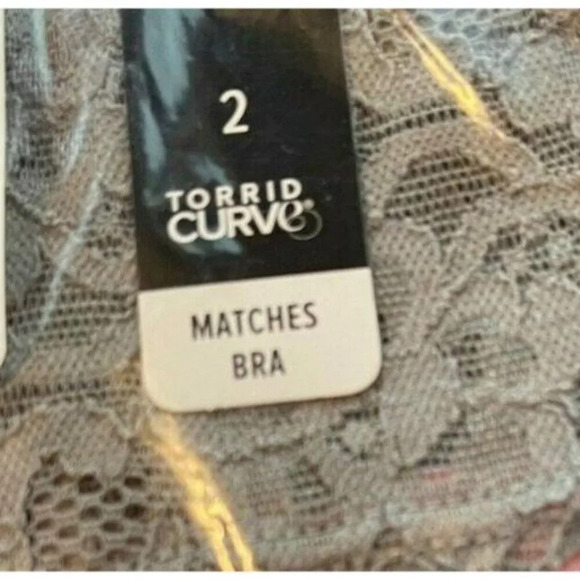 Torrid +2 Gray Electric Skull-Heart Graphic Scallop Lace Waistband Thong Panties - Picture 5 of 5